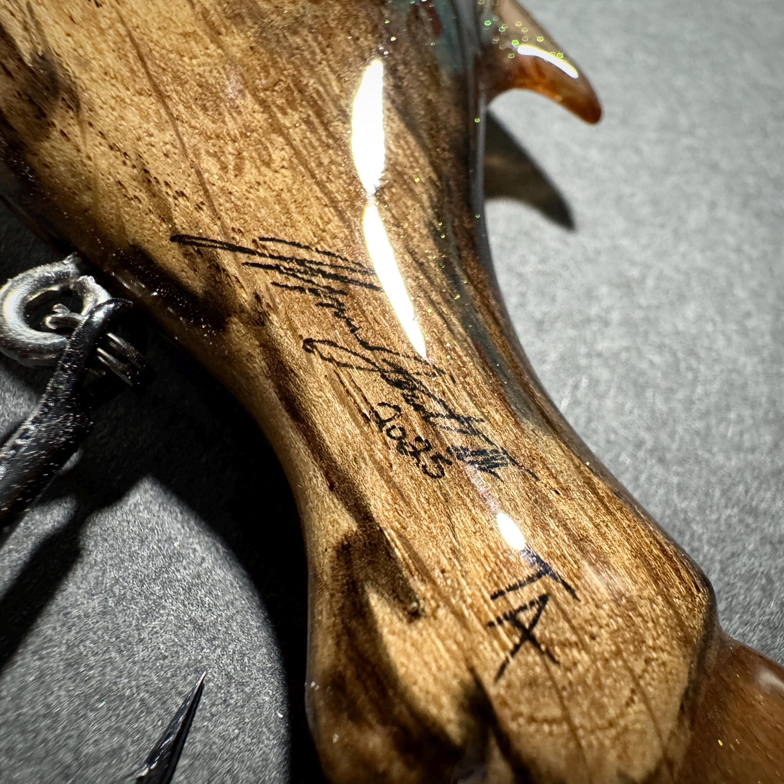 TreysArt – Spalted Oak Glide Bait - Image 4