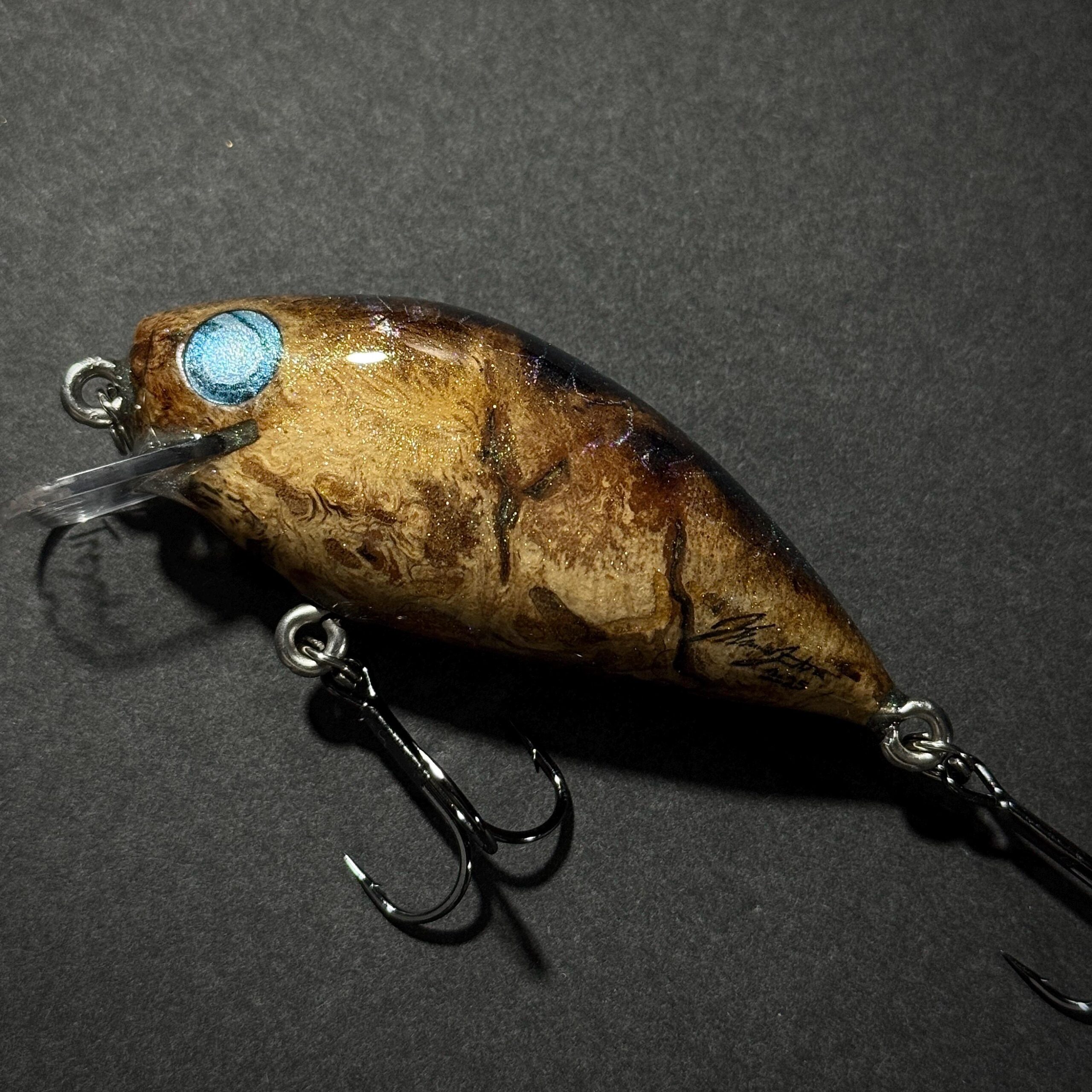 Handmade Wooden Fishing Lure – Spalted Oak Branch Collar - Image 2