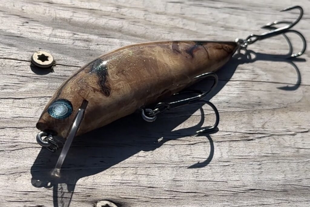 Woodgrain Fishing Lure